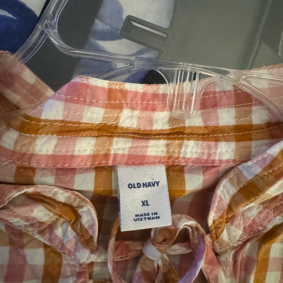 Woman’s Boho XL Old Navy Top - Picture 3 of 4